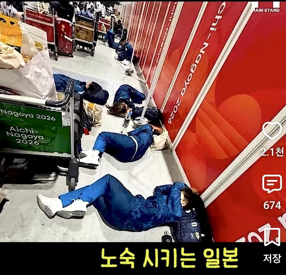 크루즈에서 연습하는 선수들 (5)