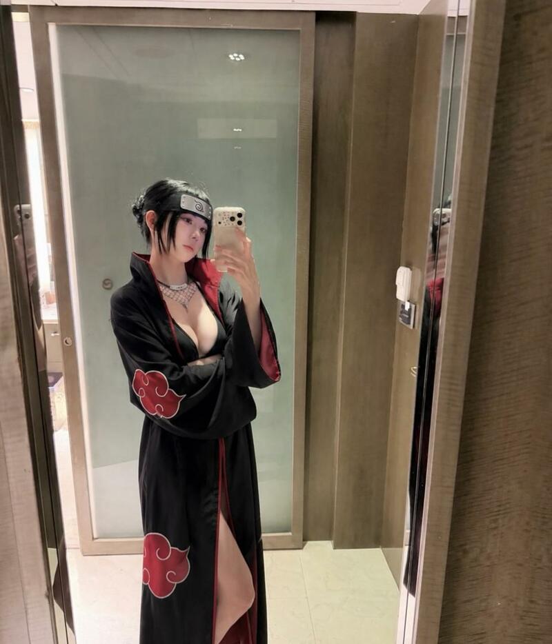 (ㅎㅂ) 코스프레 하는 눈나 (4)