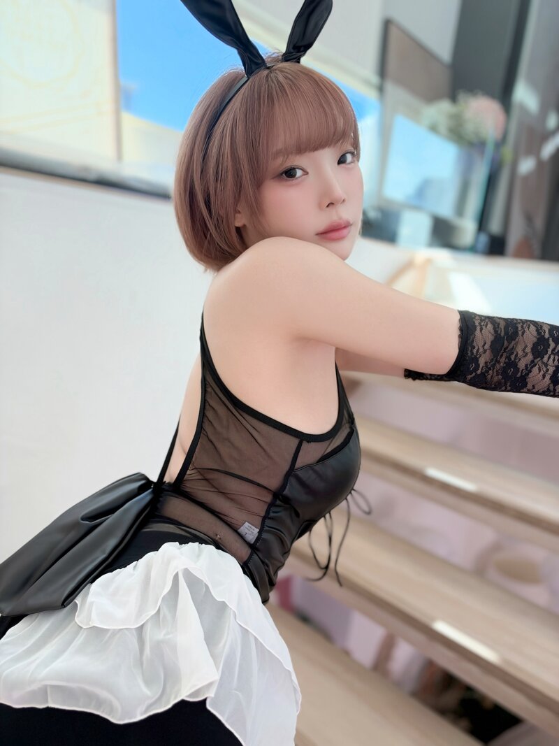 후방 ㅡ 강인경 인스타 (2)