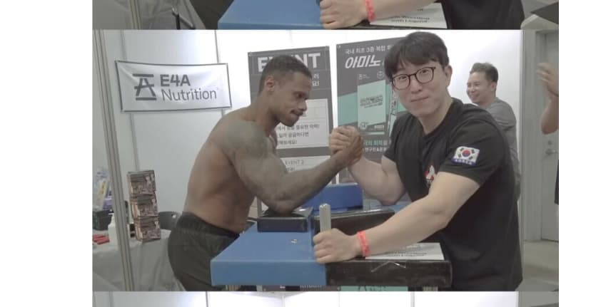 다른데와 다르게 고장안나서 난리나버린 잇섭 아이폰듀오 라이브 , (27)