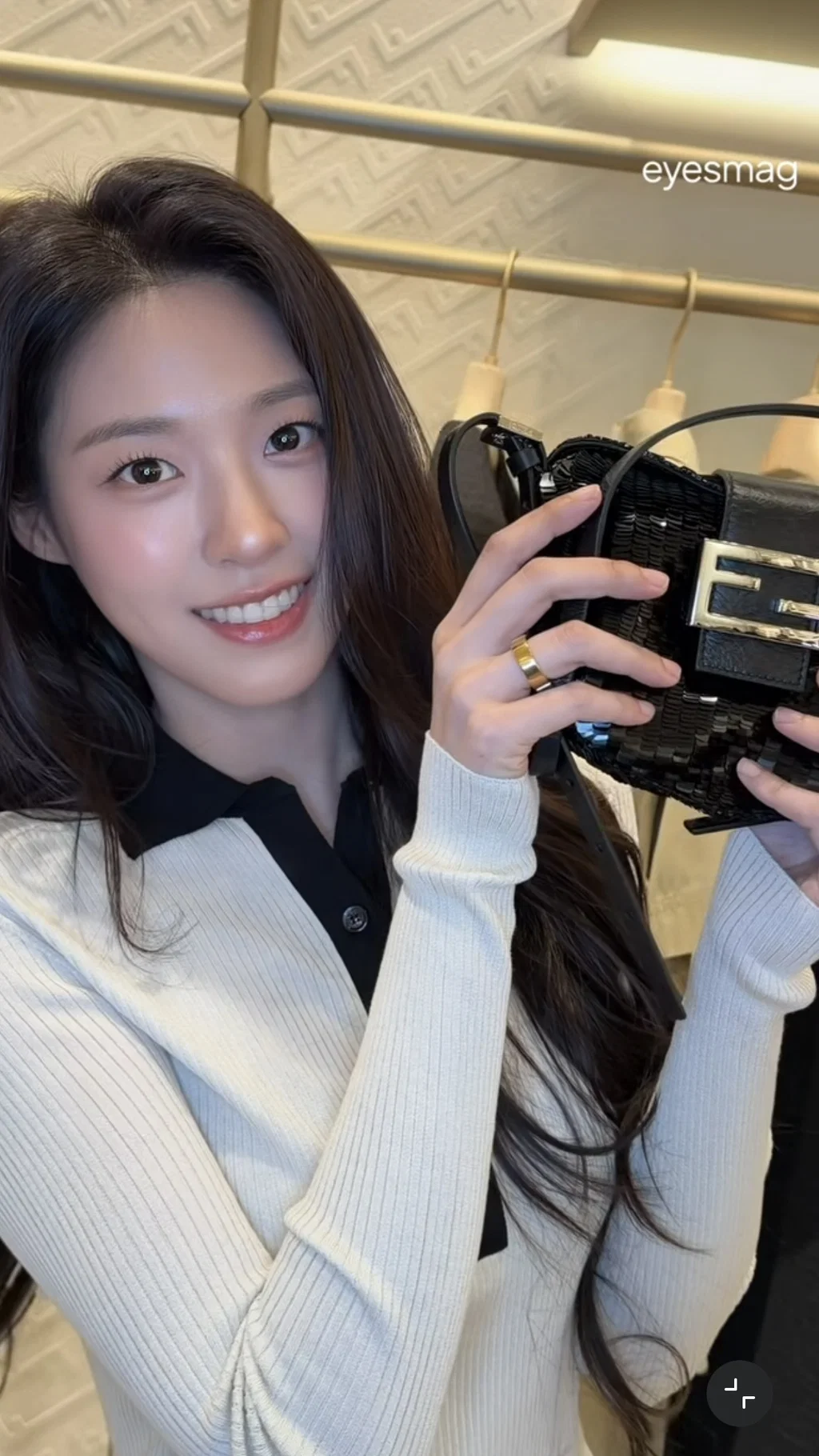오늘 공식석상 헤메코 반응 좋은 설현 근황 (11)
