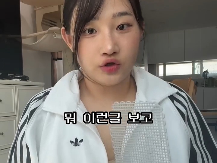 HNNZVe