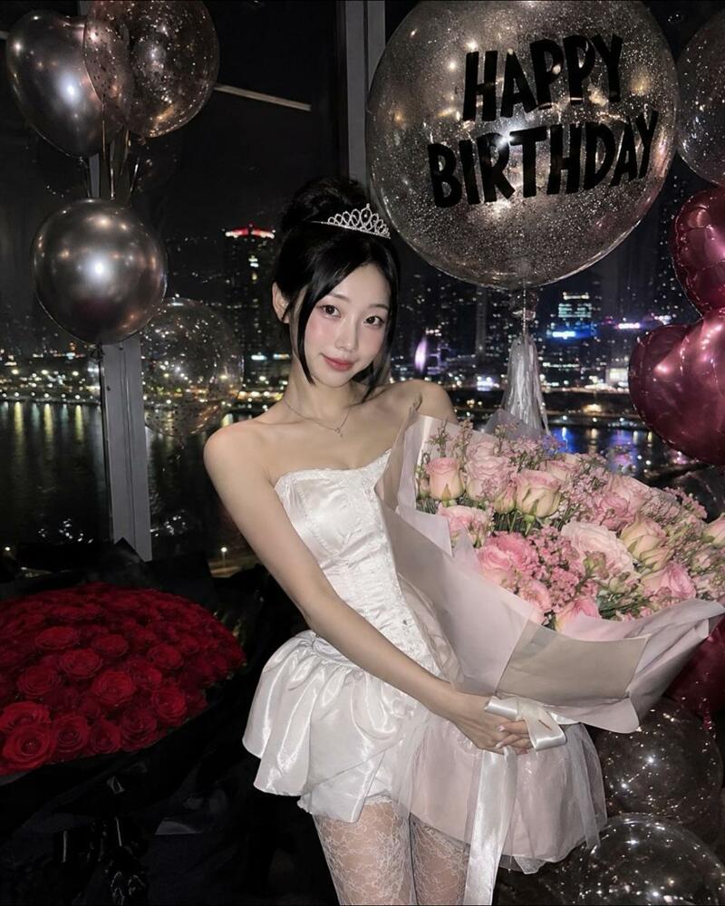 (ㅎㅂ) 허리 23 엉덩이 38이라는 01년생 눈나