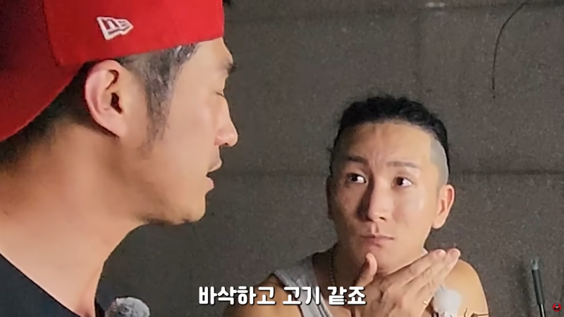 곤충 먹방에 게스트로 나왔다가 결국 곤충의 맛을 알아버린 사람 (10)