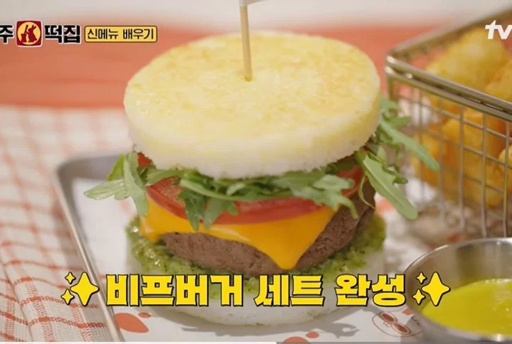 규모 확 커진 우주떡집 연희동 2호점 (3)