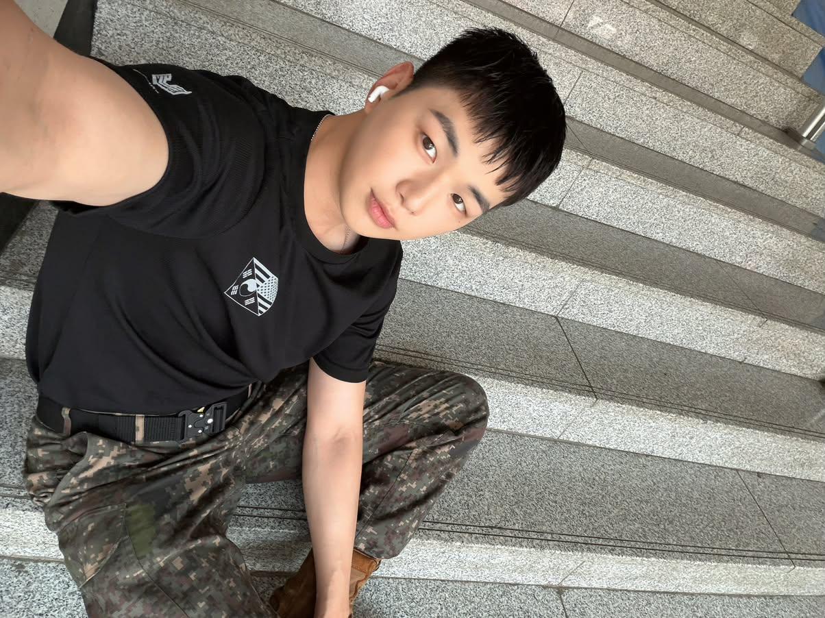 군대 간 강다니엘 근황 (5)