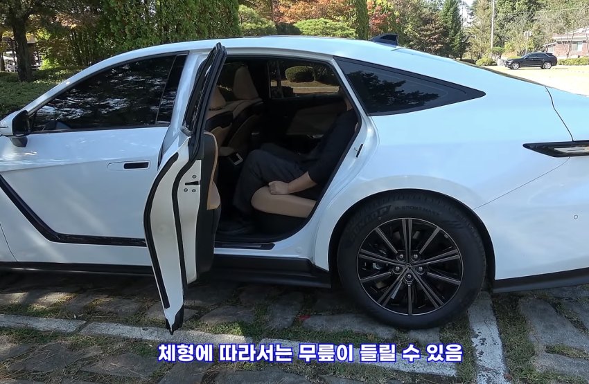 렉서스 전기차 ES350e 유튜버리뷰 (20)