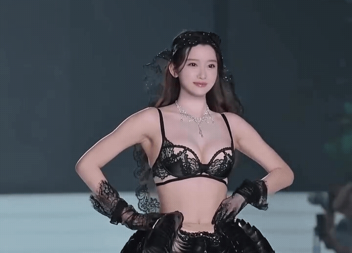 패션쇼 런웨이 (4)