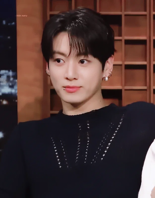 '돌판에서 개유명한 그 계정 방탄 정국 팬계였음?' 하고 말 나오는 해외공계 (12)