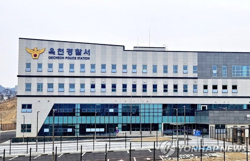 50대 가장, 아내, 자녀 살해하고 투신 (4)