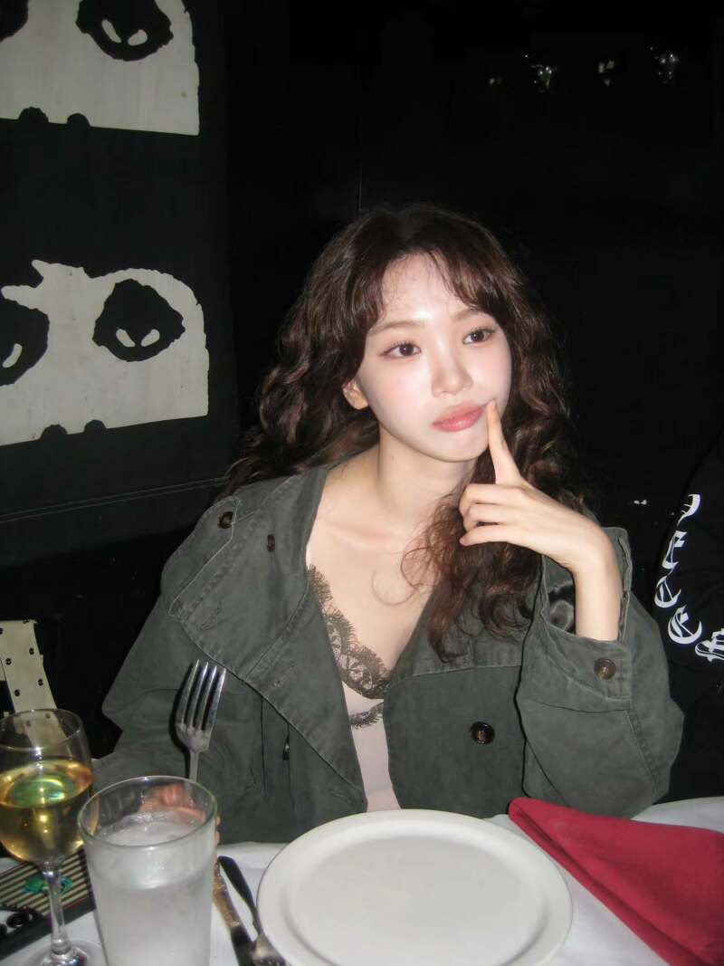 히피펌한 르세라핌 김채원 (12)