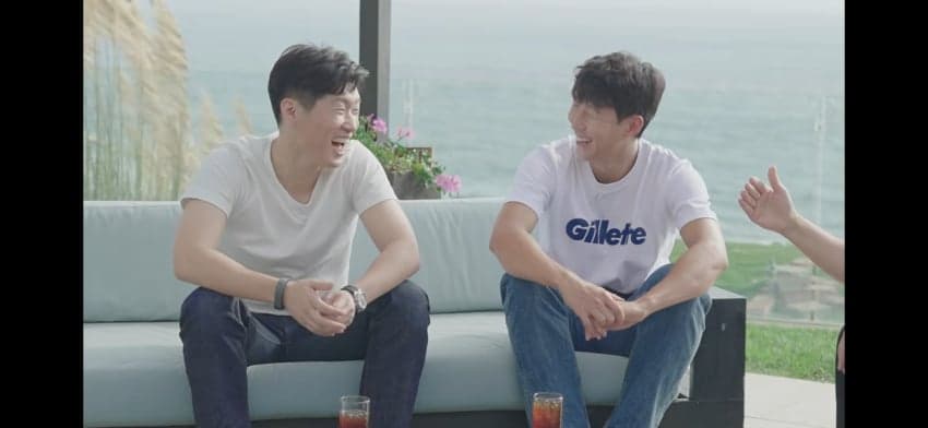 손흥민 집에 보관중이라는 특별한 유니폼 (2)