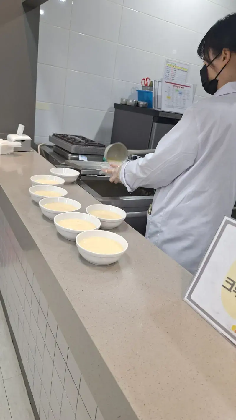 5,500원에 라면이 무제한인 한식뷔페 (4)