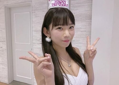 후방주의 올해 30살 일본모델
