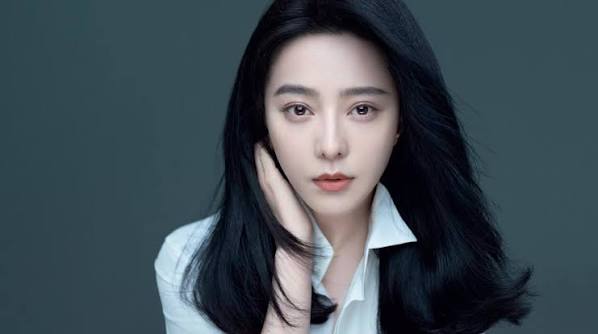 싱글벙글 한중일 미녀 3대장.. (6)