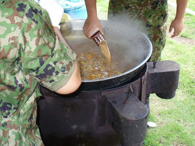 자위대 카레맛의 비밀