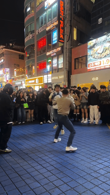 요즘 홍대 풍경 (3)