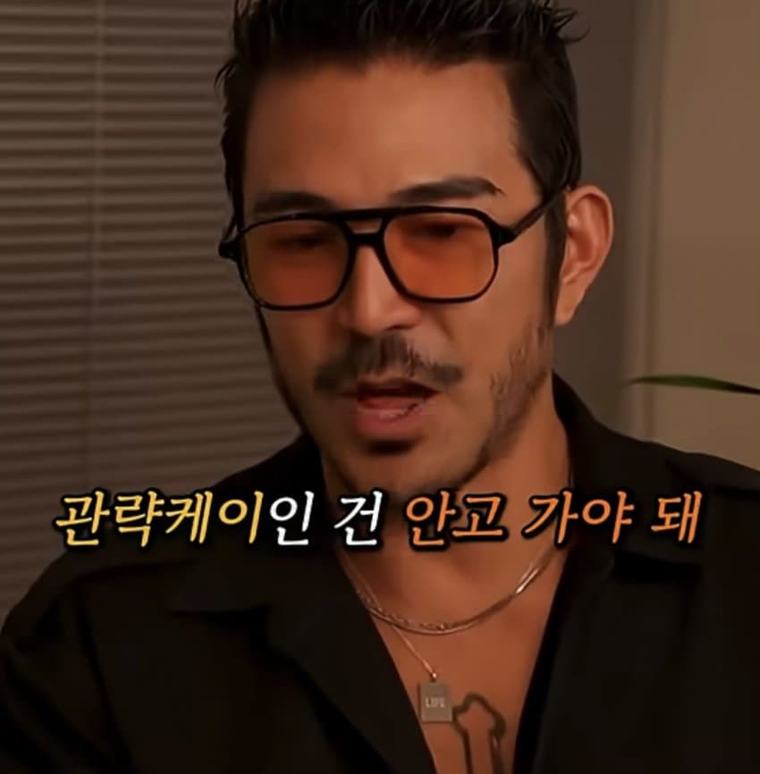 병역비리 걸려서 입대 한 모델의 군대 후기 (45)