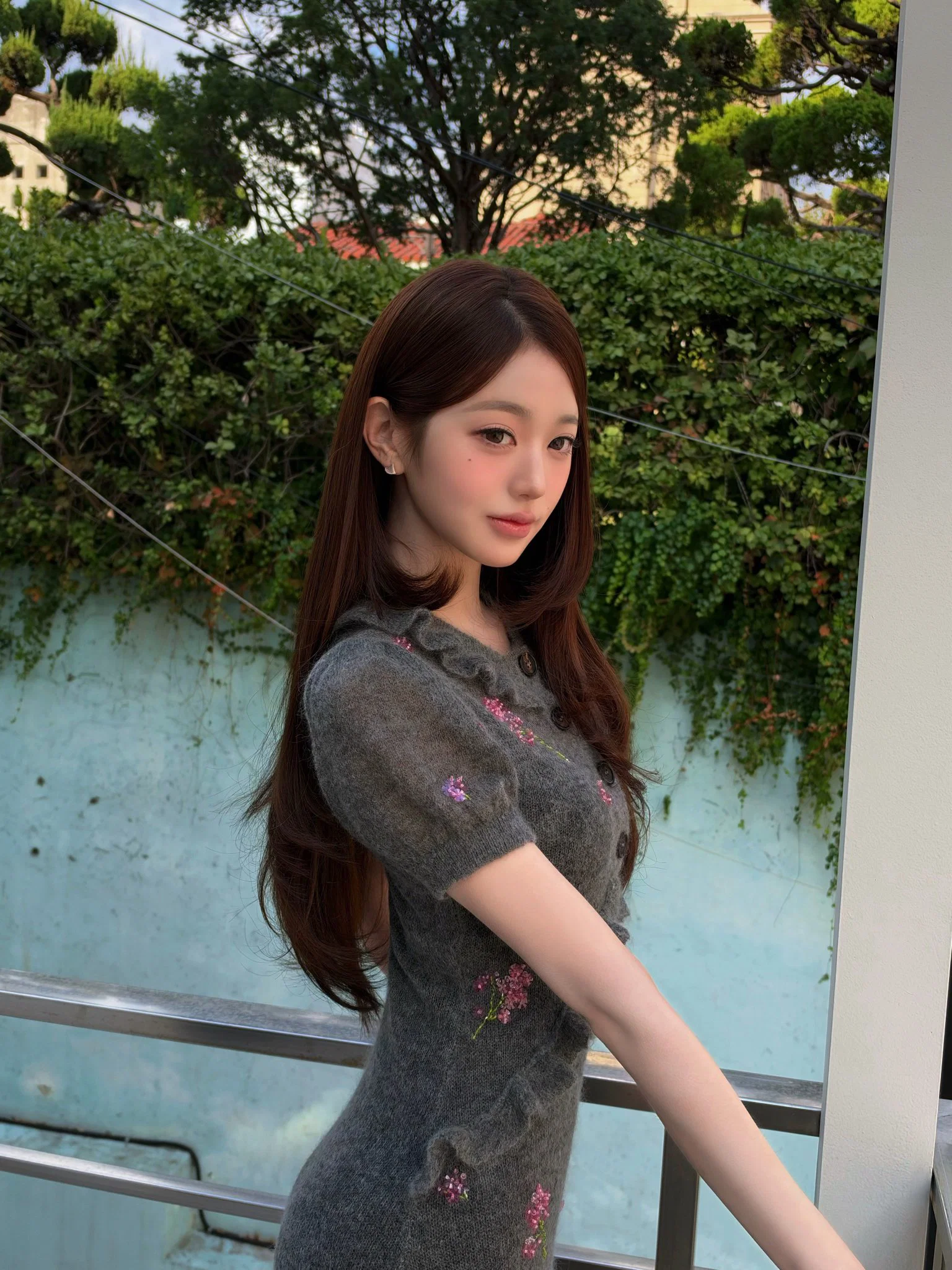 같은 원피스 입은 장원영 김지원 (3)