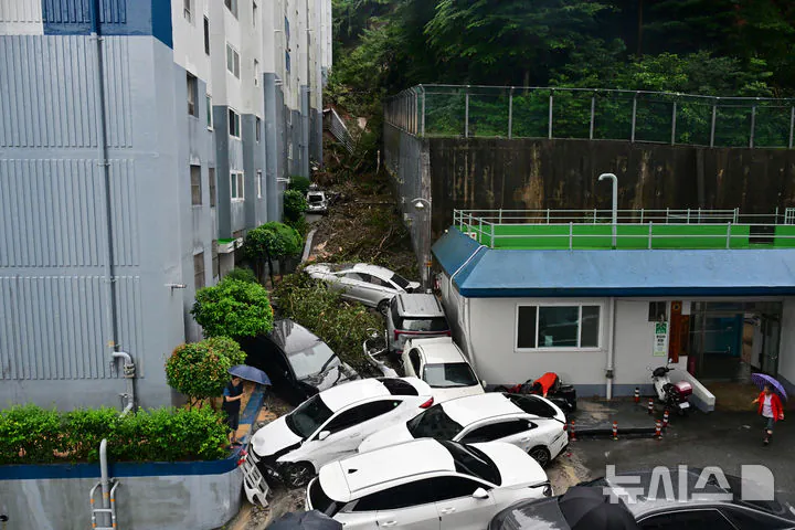 image.png 거제 강수량 900mm이 비현실적인 이유 ㄷㄷㄷ