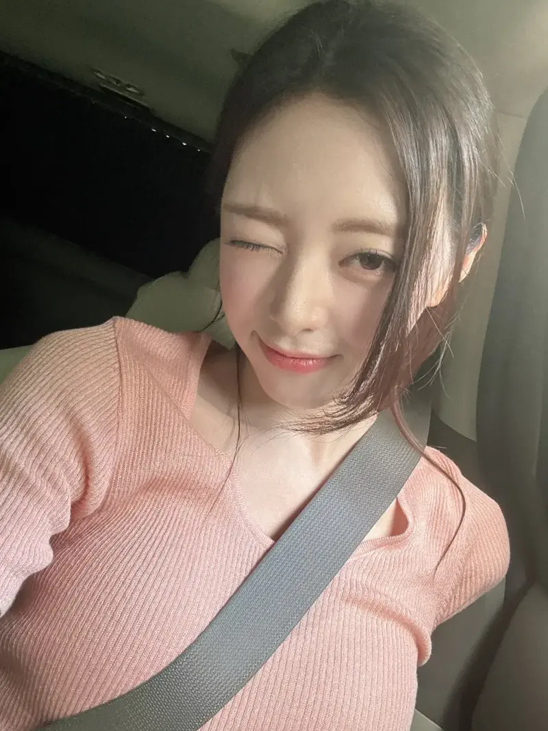 유나 (ITZY) (3)