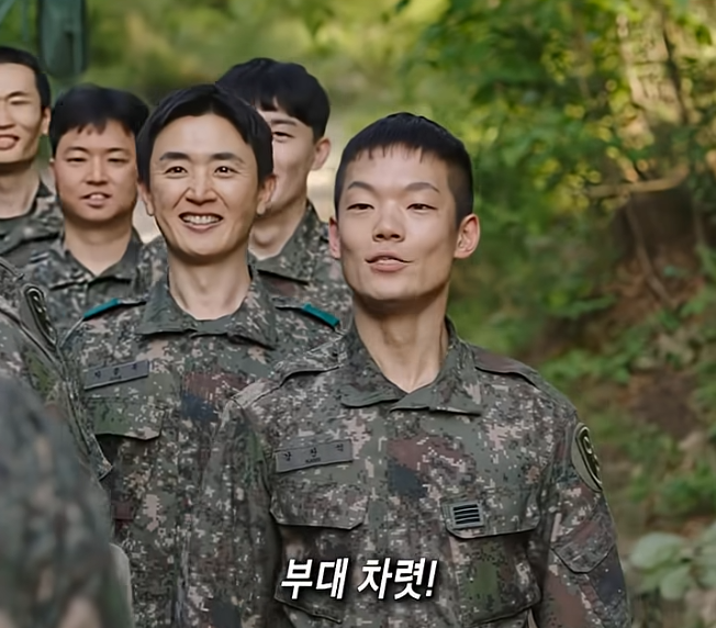 없던 애국심도 생기는 군대 (12)