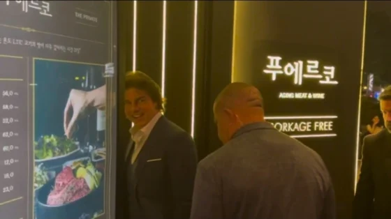 한국에 약점 잡힌거 같다는 톰 크루즈.. (4)