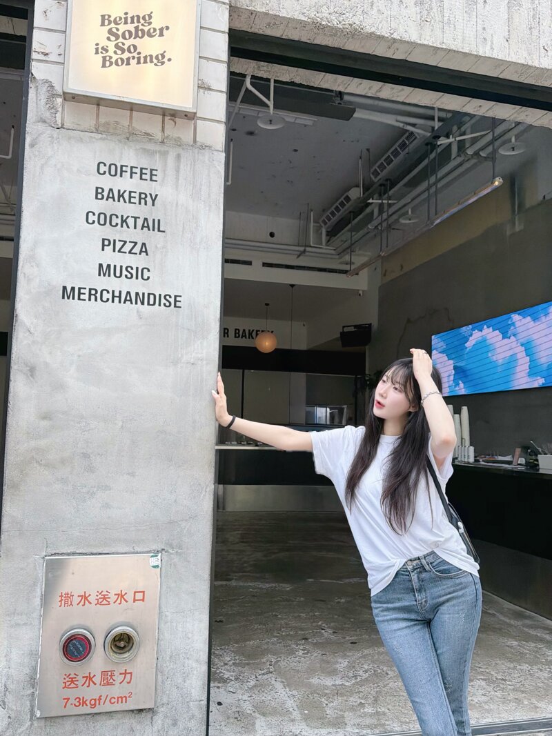 후방 ㅡAsuna 인스타 (11)