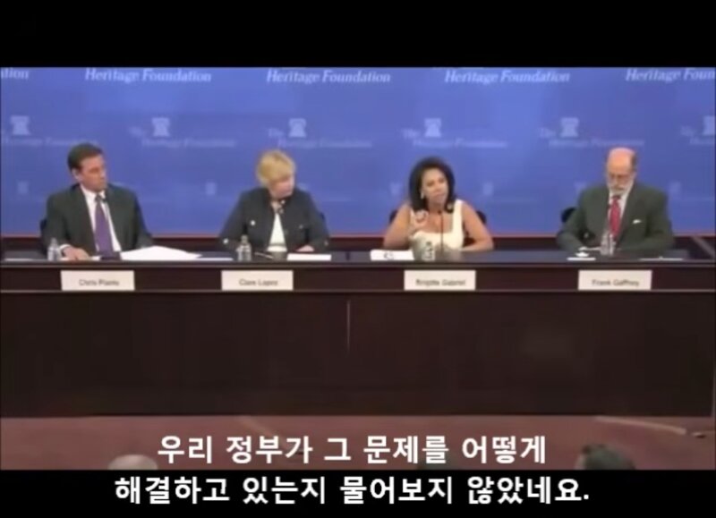"다수의 평화주의자는 상관없습니다" (29)