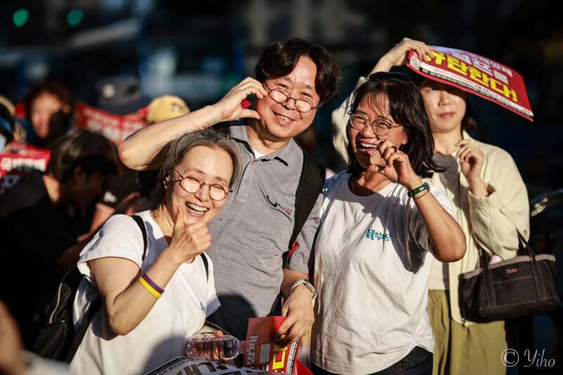 파병 반대! 국힘 박살내자! 거리의 시민들 사진 - 이호 작가님 페북 펌 (12)