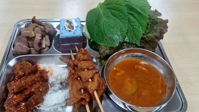 요즘 군 생활하는 용사들이 먹는 짬밥에 추가된 후식