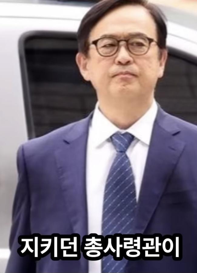 삼성등에 칼꽂은 임원 (2)