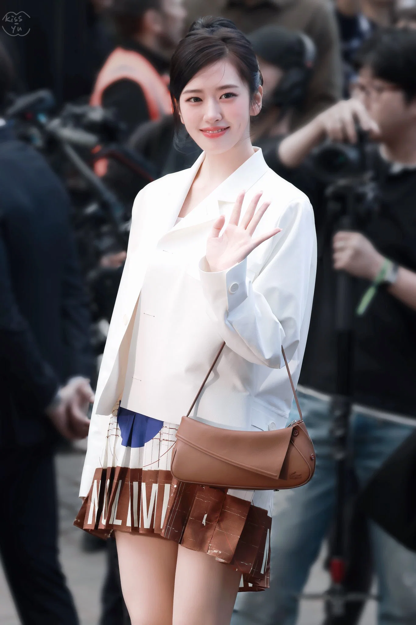 오늘자 파리 라코스테 패션쇼 참석해서 비주얼 반응 좋은 아이브 안유진 (5)