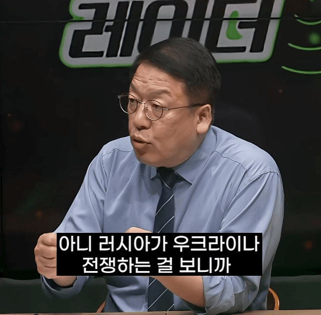 AI 군집 드론의 시대..한국은 예송논쟁 (21)
