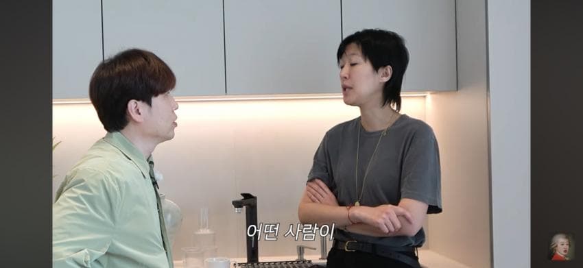 새벽 2시까지 남의집 담벼락 밑에서 떠드는 홍진경 이영자 (12)