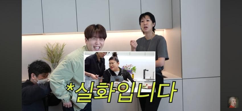 새벽 2시까지 남의집 담벼락 밑에서 떠드는 홍진경 이영자 (16)