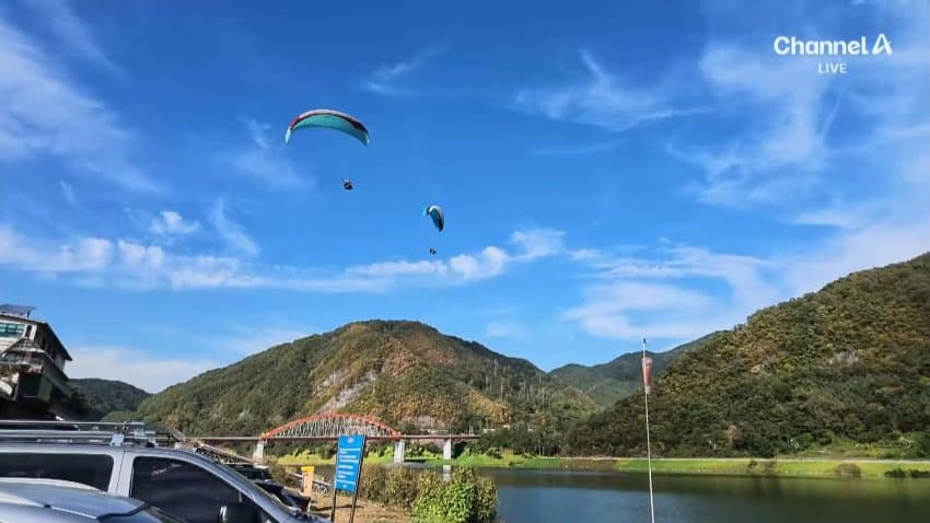 채널a) 주차장에 낙하산?...하늘서 날벼락 (47)