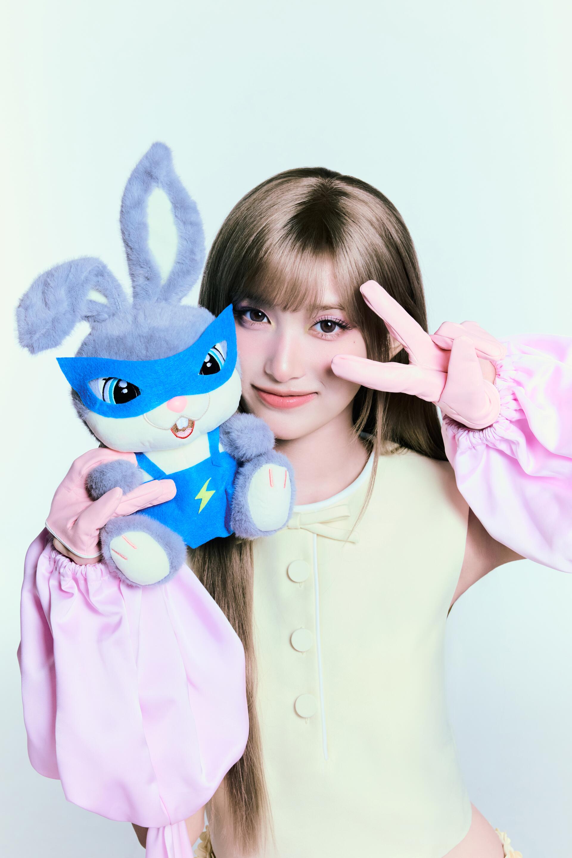 아이브 IVE EP <Looks Can Kill> ‘GIRL HERO’ Concept Photo 장원영 이서 리즈 (15)