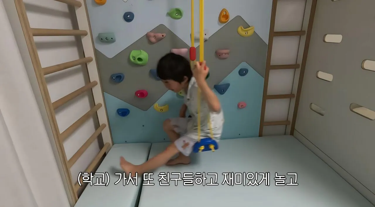 48637.jpg 학교 가기 싫다는 아들 훈육하는 매미킴 김동현 ㅠㅠㅠㅠ