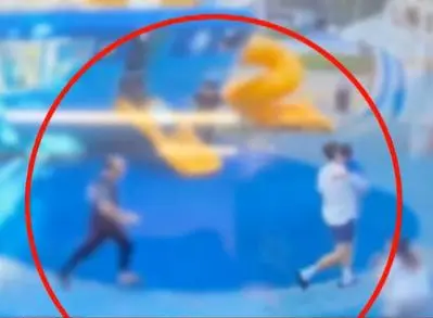"놀이터에서 담배 꺼주세요" 말에 21개월 아빠 멱살 잡고 폭행한 6070男