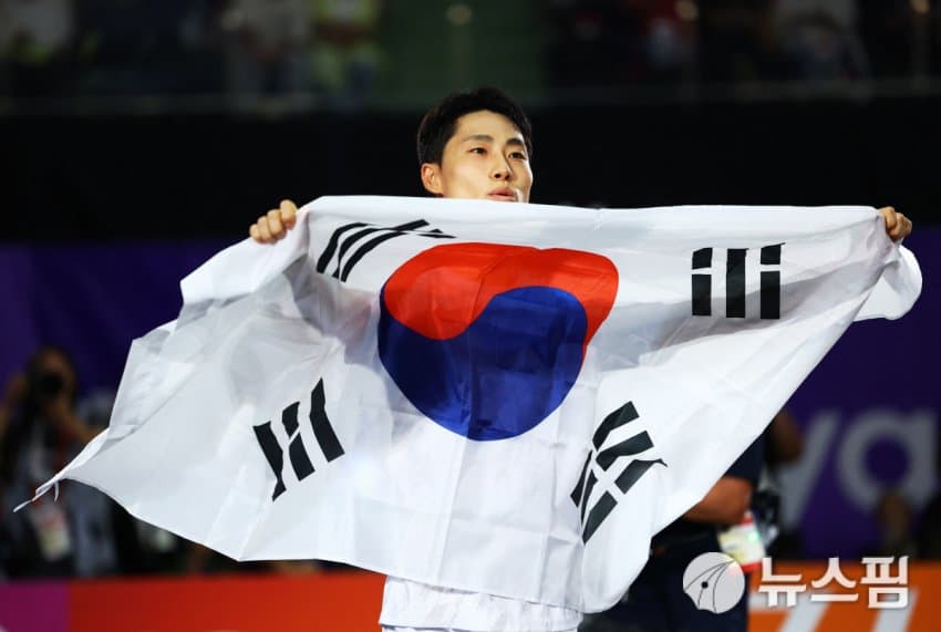이준석 어머니가 눈물을 흘린.. 이유 . (49)