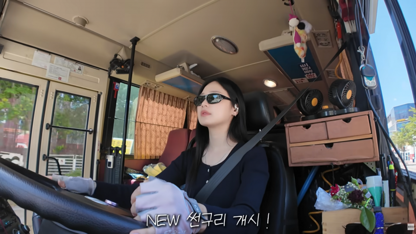 존예녀..여자 버스기사의 하루 (21)