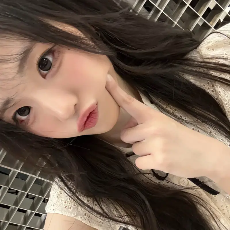 QWER 히나 (2)