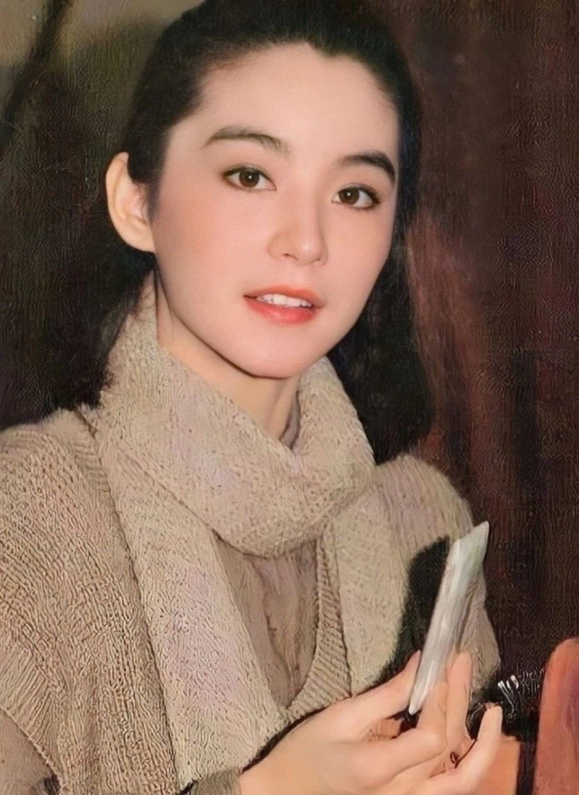 70년대 교복 촌스럽지 않게 입는 법 (3)