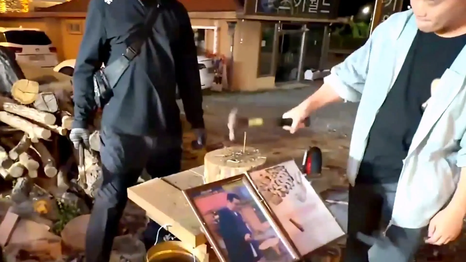 텐션 미쳤다는 말 나온다는 무주의 한 고깃집 사장