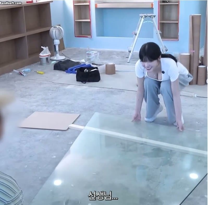 ㅇㅎ?) 유리들었음청년. 보기보다 엄청 무겁다는 유리, (9)