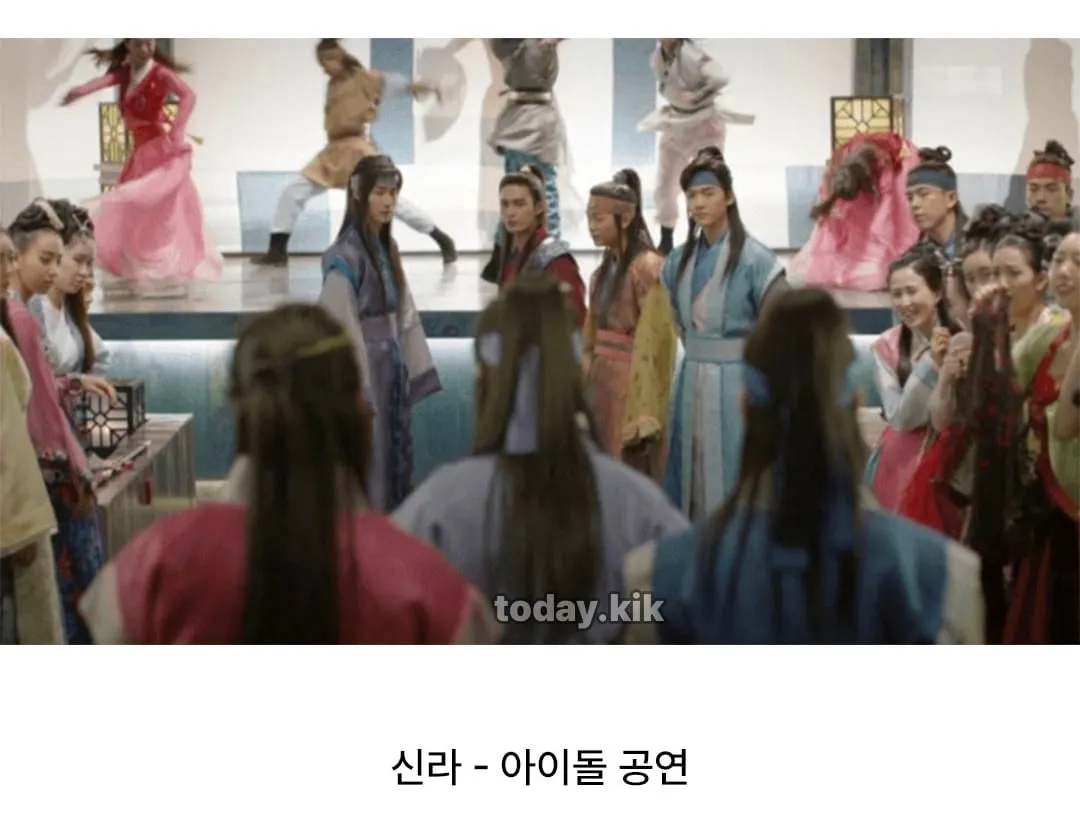 퓨전사극을 하려면 아예 뻔뻔 해야함.jpg