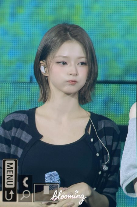 프로미스나인 이나경 (2)
