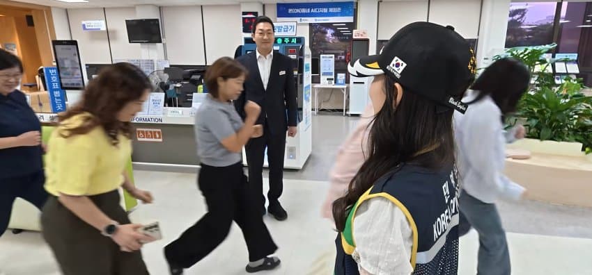 김선태 빠지고도, 폼 유지 중이라는 충주시 유튜브 근황 (9)