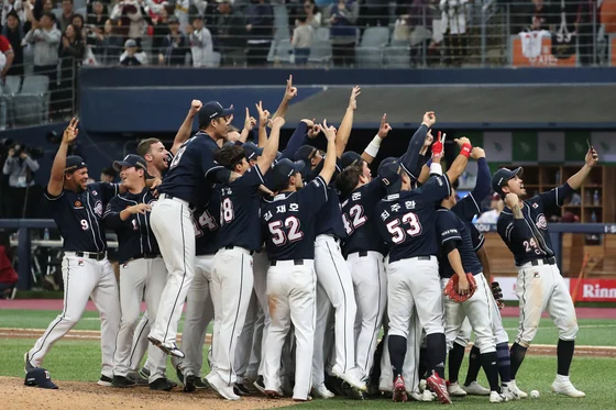 ⚾️)잠실의 마지막해 잠실더비 결과 (2)